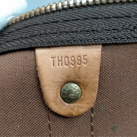 AUTHENTIC LOUIS VUITTON KEEPALL 55 - Picture 8 of 11